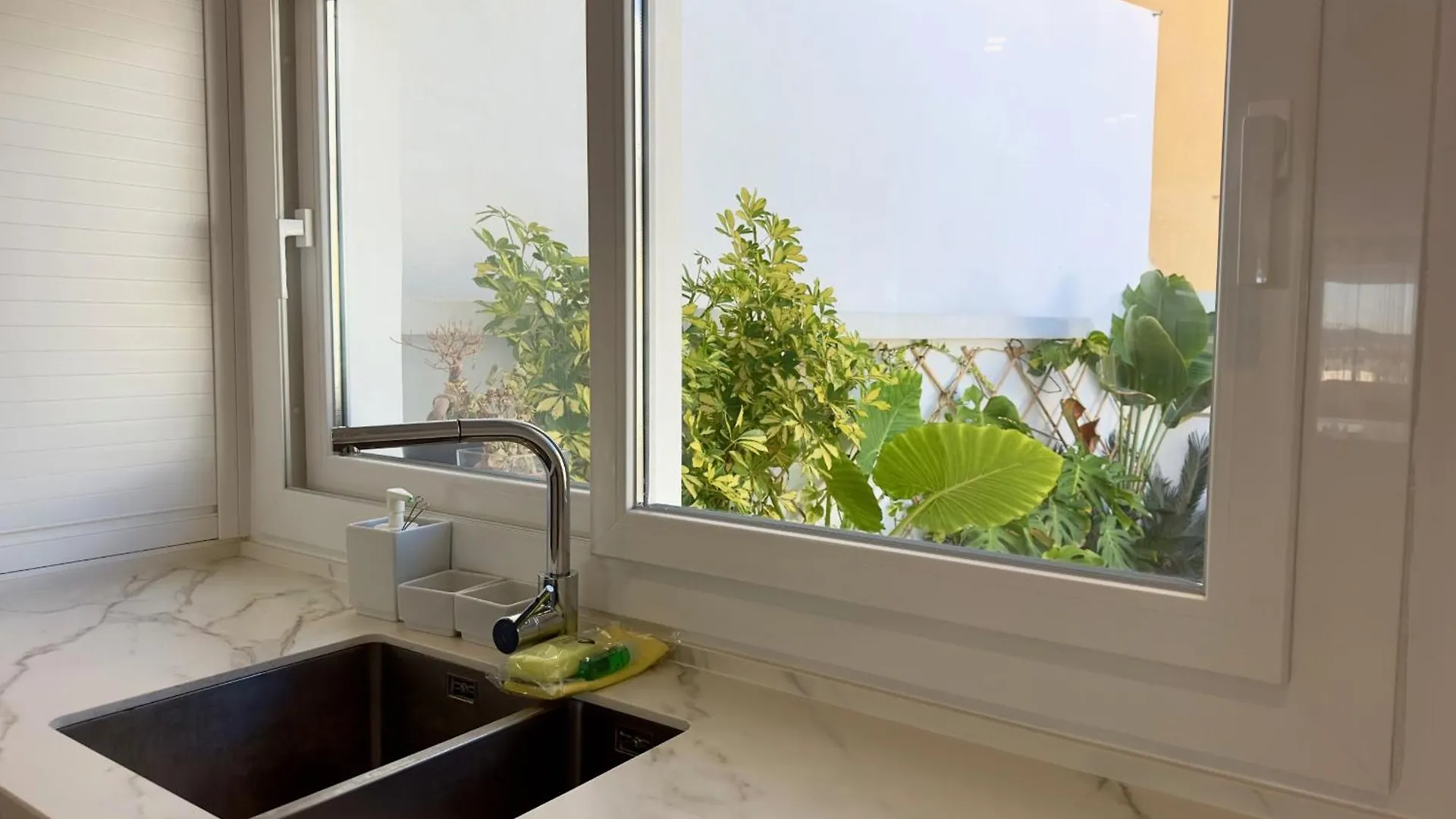Hacienda Paredes Sea Views مالقة